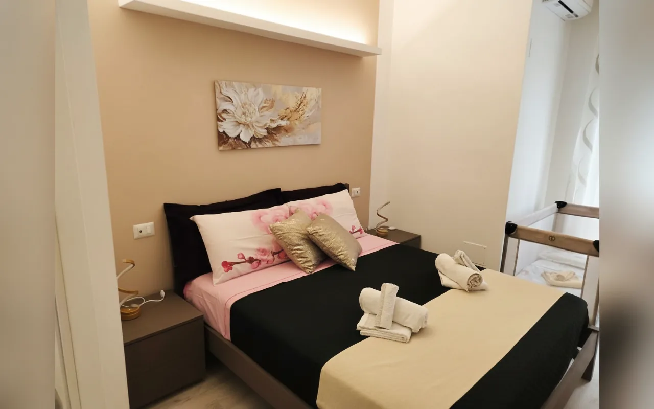 Camera con bagno privato — Gio's Apartment Roma, Roma (Lazio) (foto 33)